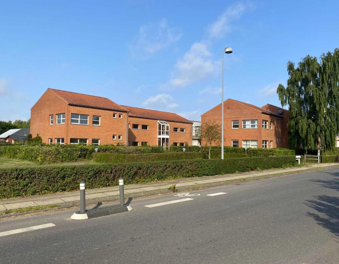 Djurs Housing Aparthotel Trustrup Екстериор снимка